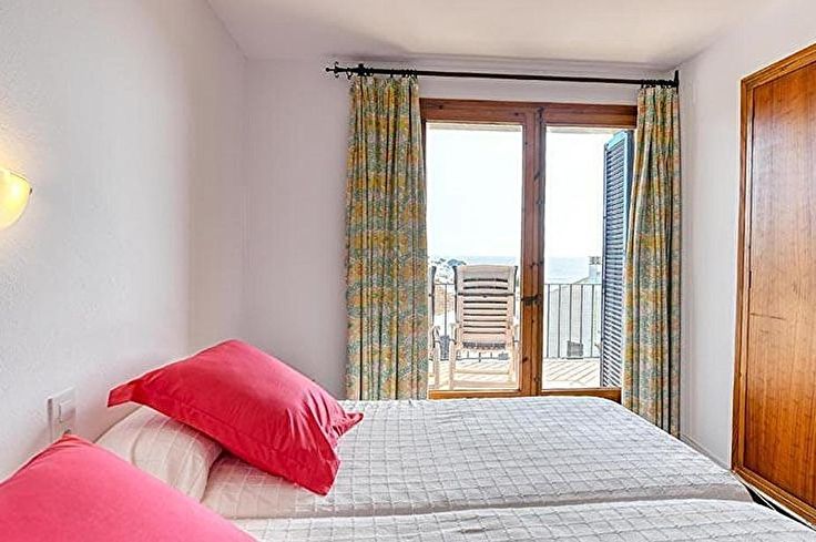 Apartament 4 dormitoris amb Vistes al mar i Pàrquing a Calella de Palafrugell - Lloguer Temporada