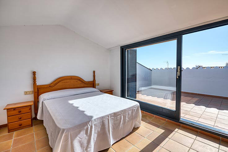 Apartament 3 dormitoris amb Vistes al mar i Pàrquing a Calella de Palafrugell - Lloguer Temporada