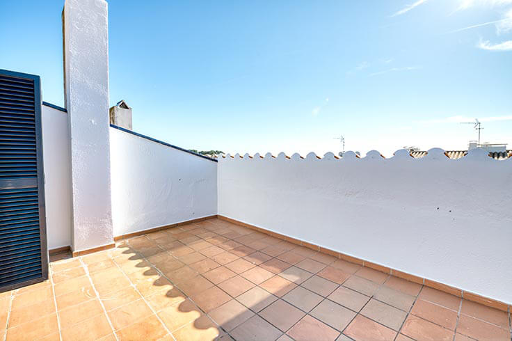 Apartament 3 dormitoris amb Vistes al mar i Pàrquing a Calella de Palafrugell - Lloguer Temporada