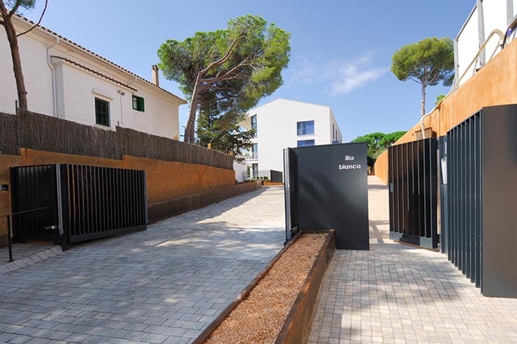 Apartament 3 dormitoris amb Piscina, Pàrquing i jardí a Calella de Palafrugell - Lloguer Temporada