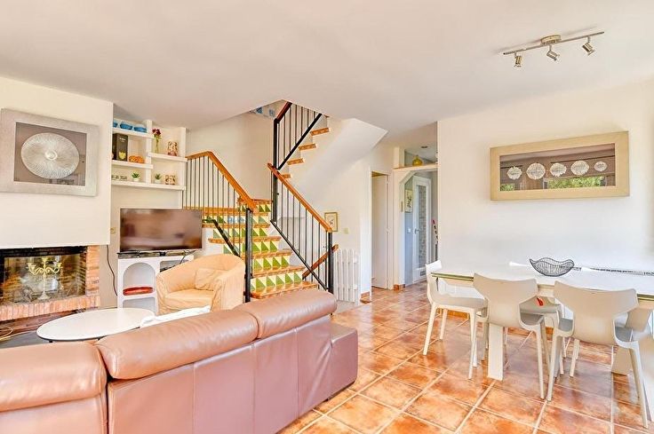 Casa aparellada 4 dormitoris amb Piscina i jardí a Llafranc - Lloguer Vacacional - Turístic