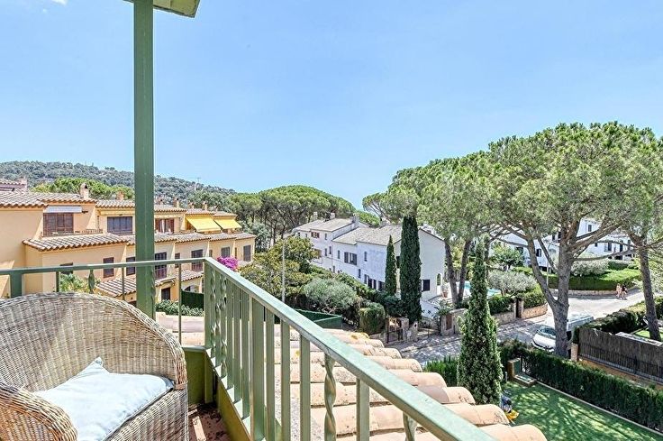 Casa aparellada 4 dormitoris amb Piscina i jardí a Llafranc - Lloguer Vacacional - Turístic