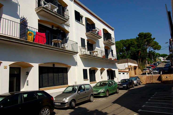Apartament 3 dormitoris amb Pàrquing a Calella de Palafrugell - Lloguer Temporada