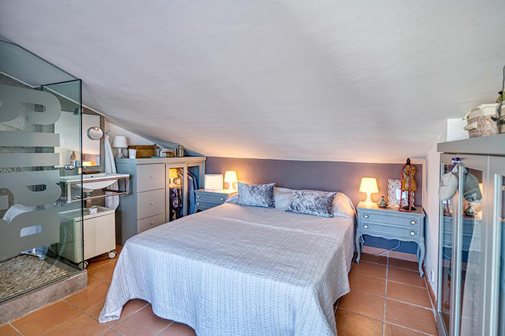 Apartament 3 dormitoris amb Piscina, Vistes al mar i Pàrquing a Calella de Palafrugell - Lloguer Temporada