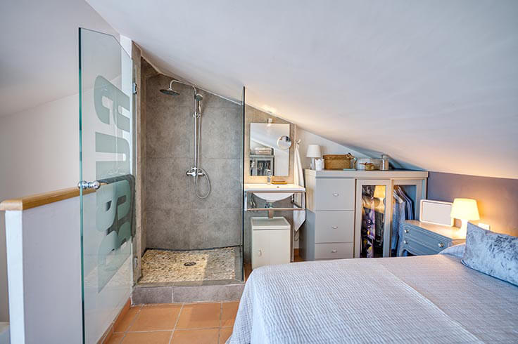 Apartament 3 dormitoris amb Piscina, Vistes al mar i Pàrquing a Calella de Palafrugell - Lloguer Temporada