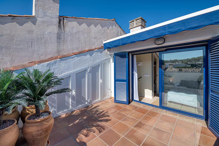 Àtic 3 dormitoris amb Piscina, Vistes al mar i Pàrquing a Calella de Palafrugell - Lloguer Vacacional - Turístic