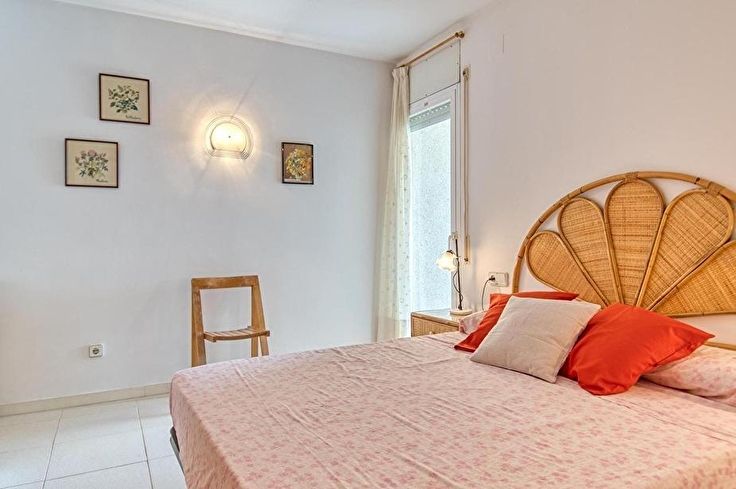 Apartament 2 dormitoris amb Piscina, Pàrquing i jardí a Tamariu - Lloguer Vacacional - Turístic