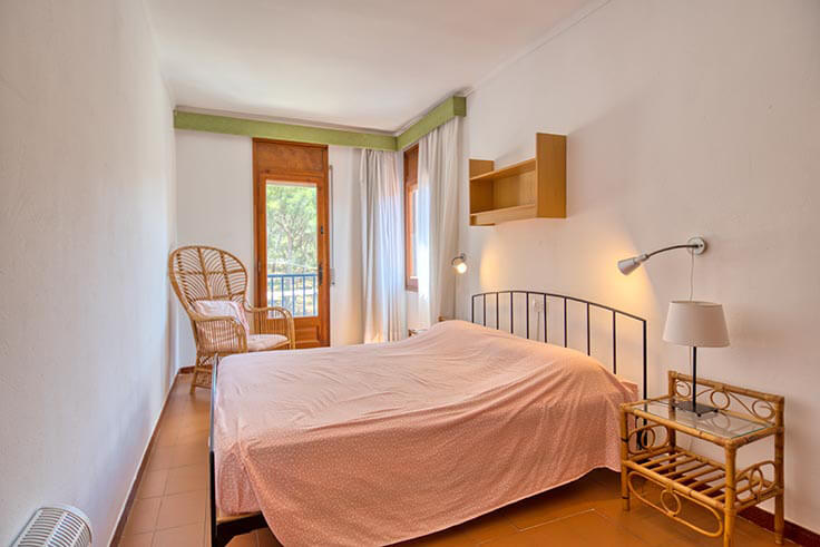 Casa adosada 4 dormitoris a Tamariu - Compra - Venda