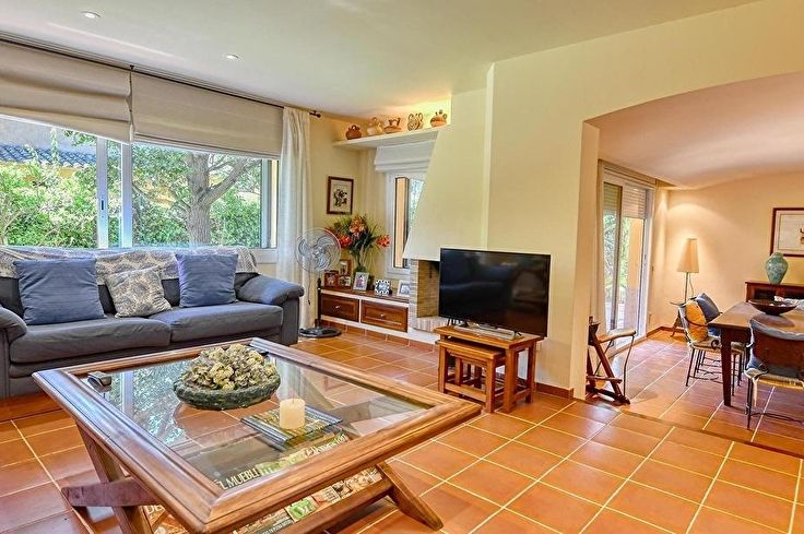 Casa 5 dormitoris amb Pàrquing a Calella de Palafrugell - Compra - Venda