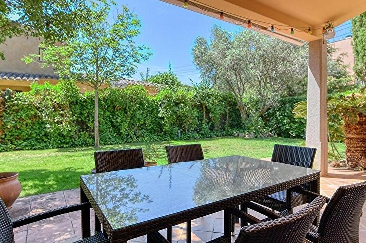 Casa 5 dormitoris amb Pàrquing a Calella de Palafrugell - Compra - Venda