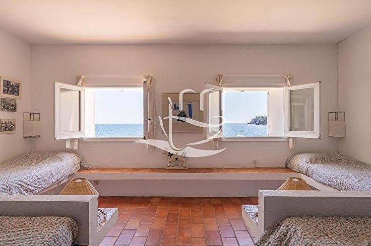 Casa 5 dormitoris a Calella de Palafrugell - Compra - Venda