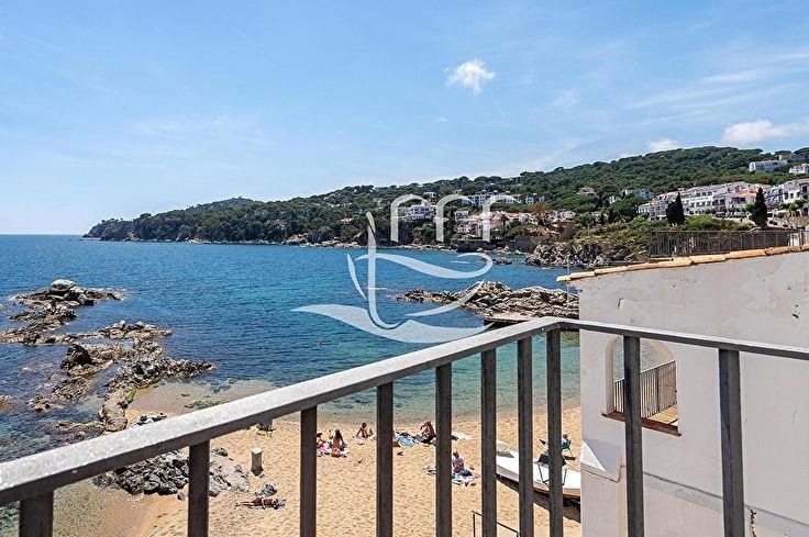 Casa 5 dormitoris a Calella de Palafrugell - Compra - Venda
