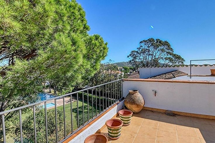 Apartament 2 dormitoris amb Piscina i jardí a Calella de Palafrugell - Compra - Venda