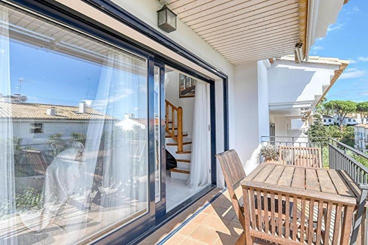 Apartament 3 dormitoris amb Aire condicionat i Pàrquing a Calella de Palafrugell - Compra - Venda