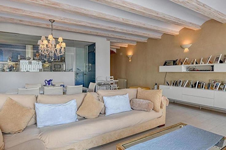 Apartament 4 dormitoris amb Vistes al mar i Pàrquing a Calella de Palafrugell - Compra - Venda
