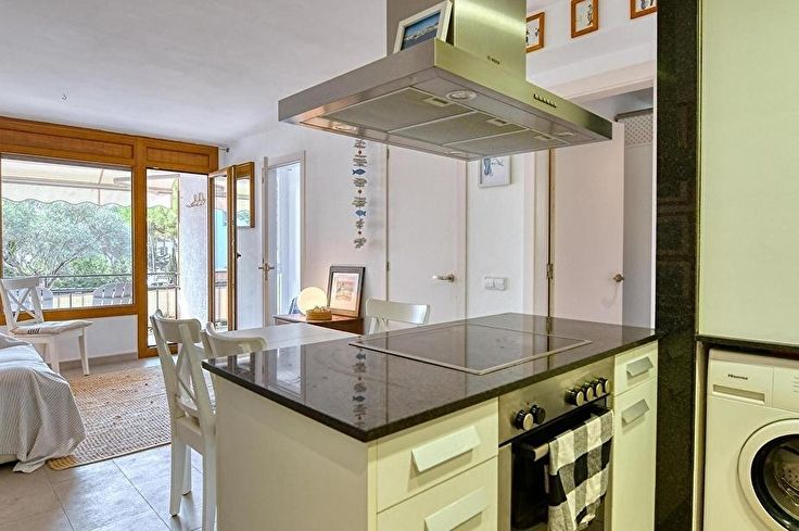 Apartament 2 dormitoris amb Pàrquing a Calella de Palafrugell - Compra - Venda