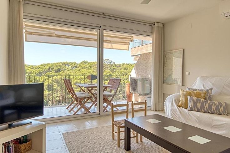 Apartament 2 dormitoris amb Piscina, Pàrquing i jardí a Tamariu - Compra - Venda