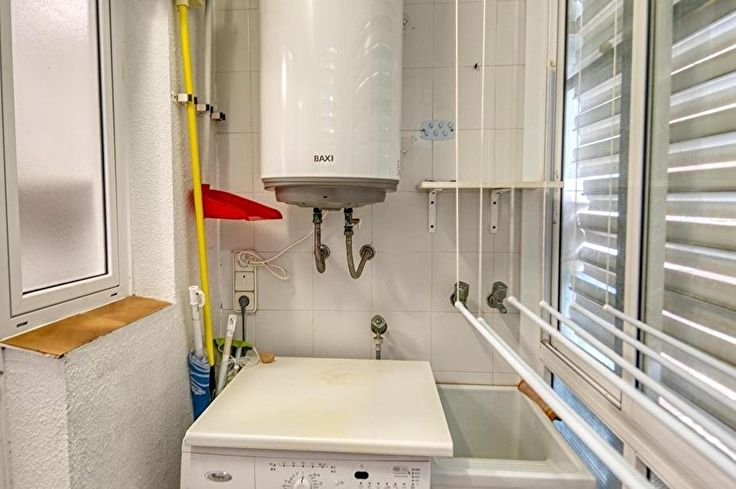 Apartament 2 dormitoris amb Piscina, Pàrquing i jardí a Tamariu - Compra - Venda