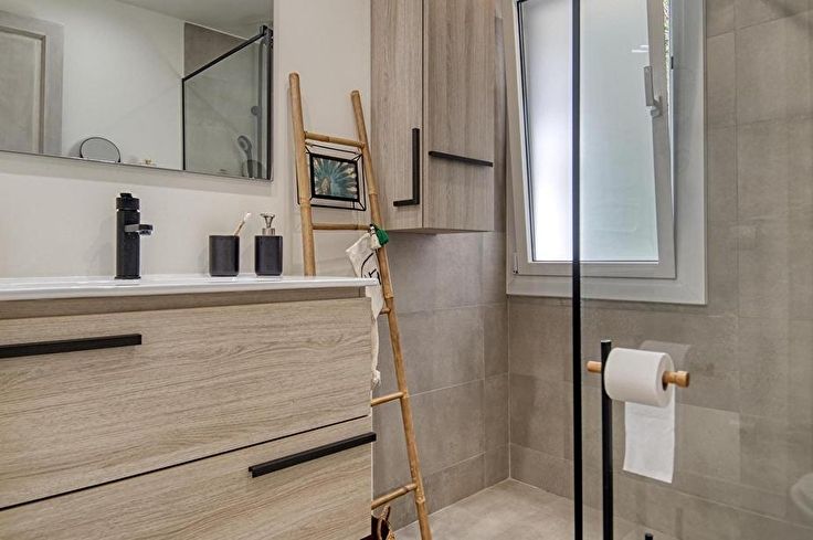 Apartament 4 dormitoris amb Piscina, Pàrquing i jardí a Tamariu - Compra - Venda