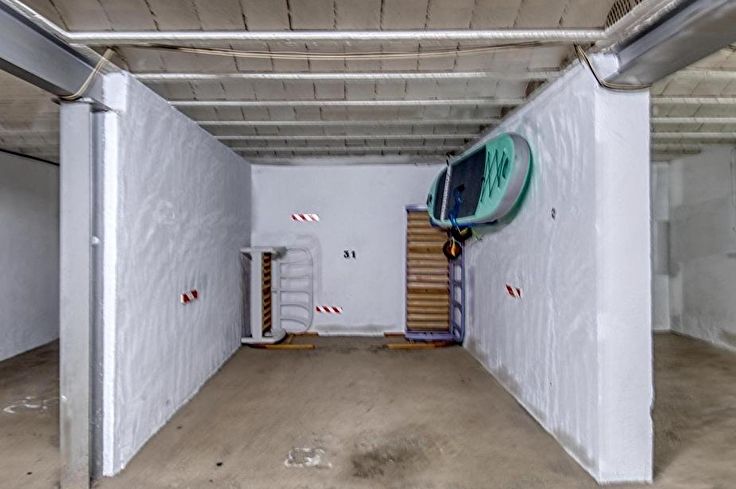 Apartament 3 dormitoris amb Piscina, Pàrquing i jardí a Tamariu - Compra - Venda