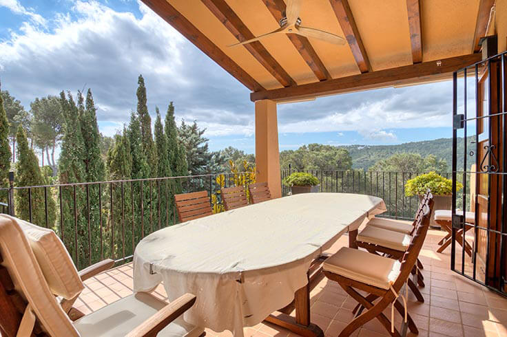 Casa individual 5 dormitoris amb Piscina, Vistes al mar i jardí a Tamariu - Compra - Venda