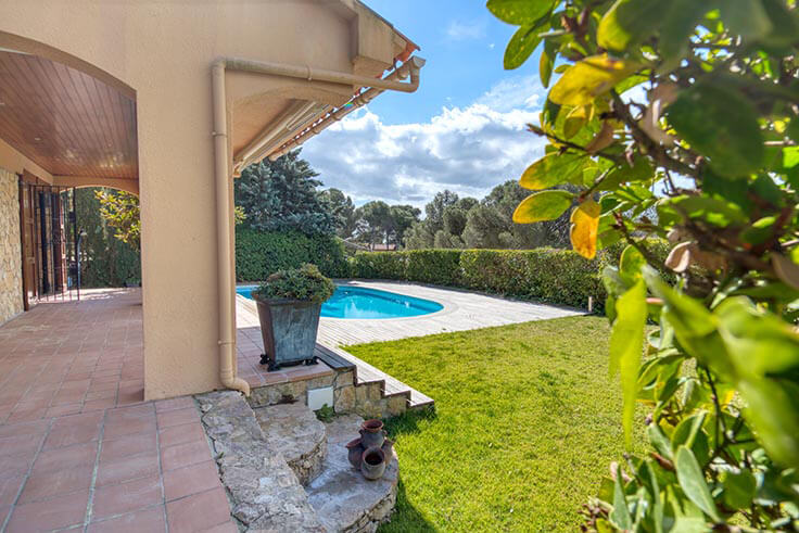 Casa individual 5 dormitoris amb Piscina, Vistes al mar i jardí a Tamariu - Compra - Venda