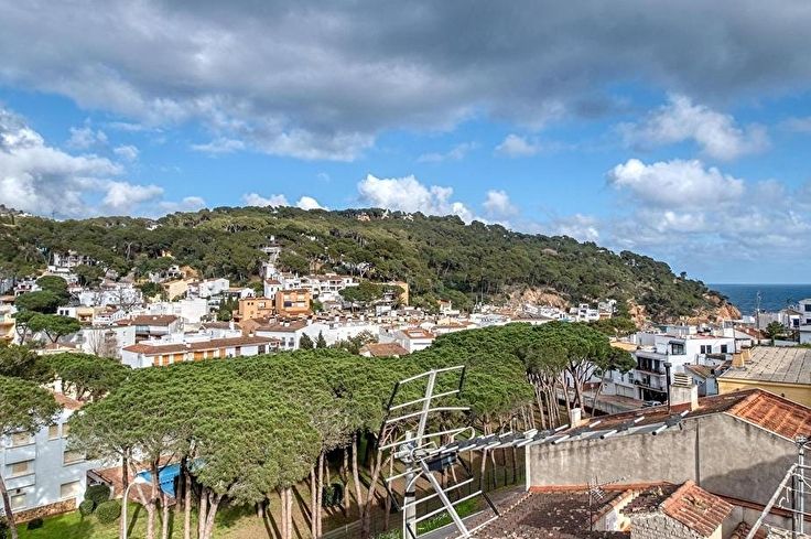 Àtic 2 dormitoris a Tamariu - Compra - Venda