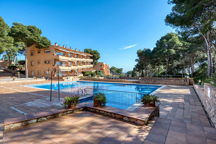 Apartament 2 dormitoris amb Piscina, Pàrquing, Barbacoa i jardí a Tamariu - Compra - Venda