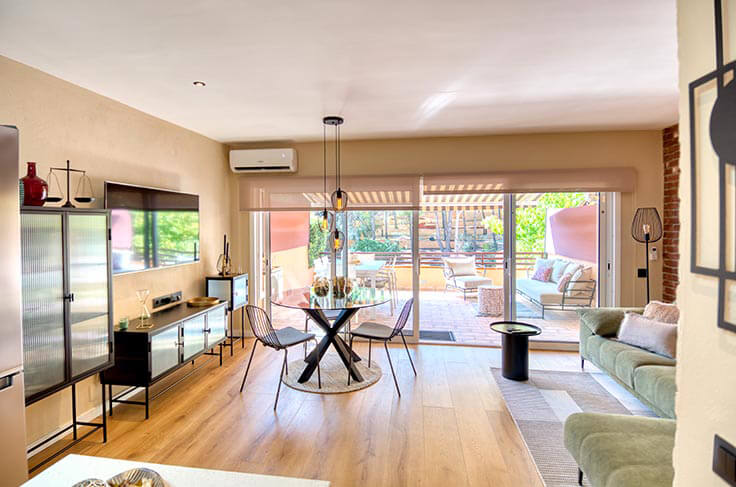 Apartament 2 dormitoris amb Piscina, Pàrquing, Barbacoa i jardí a Tamariu - Compra - Venda