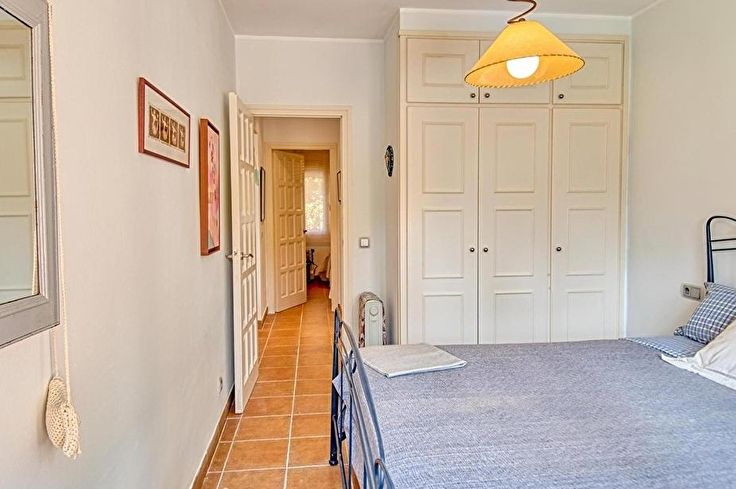 Apartament 2 dormitoris amb Piscina, Pàrquing i jardí a Tamariu - Compra - Venda