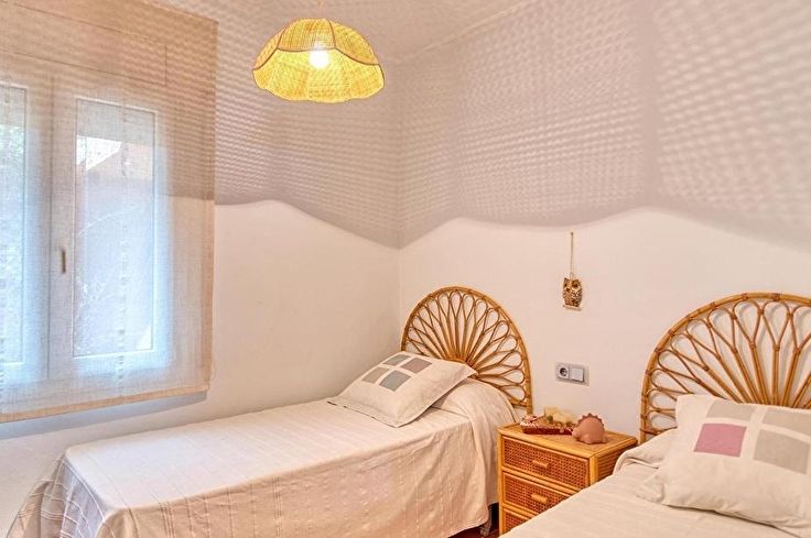 Apartament 2 dormitoris amb Piscina, Pàrquing i jardí a Tamariu - Compra - Venda