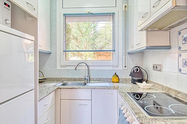 Apartament 2 dormitoris amb Piscina, Pàrquing i jardí a Tamariu - Compra - Venda