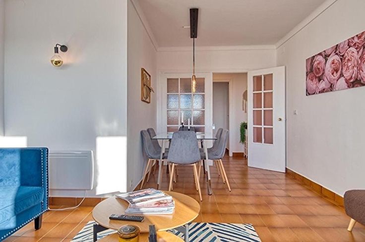 Apartament 3 dormitoris amb Pàrquing a Begur - Compra - Venda