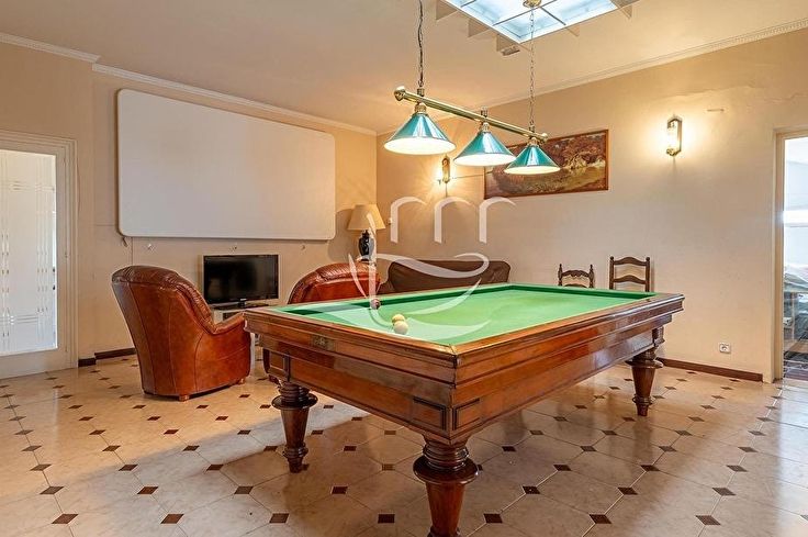 Xalet 6 dormitoris amb Piscina i jardí a Llagostera - Compra - Venda