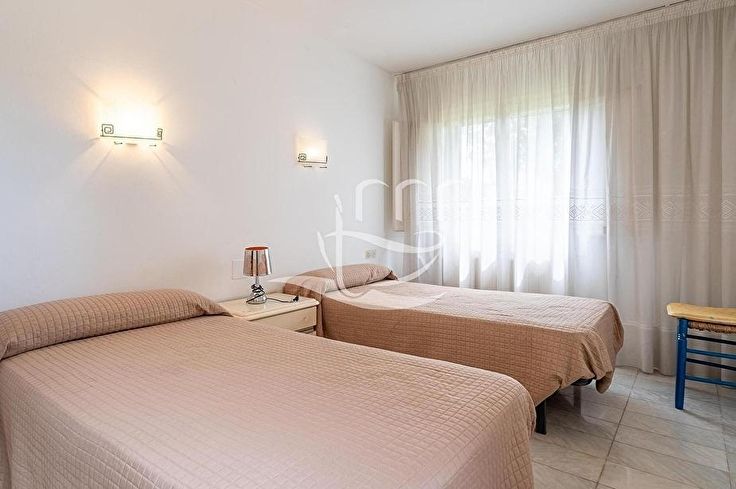 Xalet 6 dormitoris amb Piscina i jardí a Llagostera - Compra - Venda