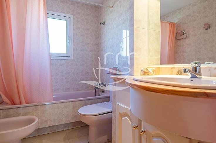 Casa 4 dormitoris a Palafrugell - Compra - Venda