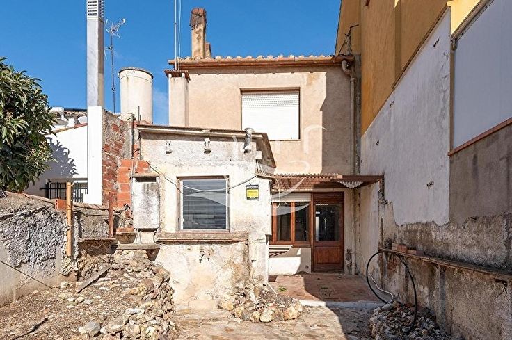 Casa de poble 4 dormitoris amb jardí a Palafrugell - Compra - Venda