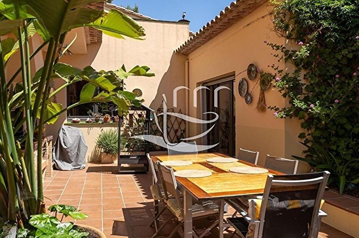 Casa individual 3 dormitoris a Palafrugell - Compra - Venda