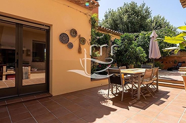 Casa individual 3 dormitoris a Palafrugell - Compra - Venda