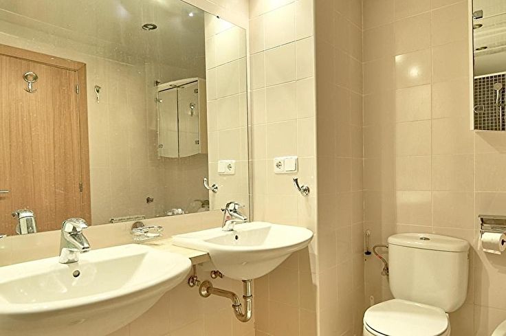 Apartament 3 dormitoris amb Piscina, Pàrquing i jardí a Platja d'Aro - Compra - Venda