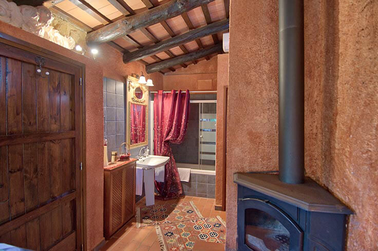 Casa de poble 5 dormitoris amb Piscina i jardí a Púbol - Compra - Venda