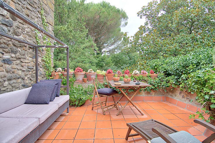 Casa de poble 5 dormitoris amb Piscina i jardí a Púbol - Compra - Venda