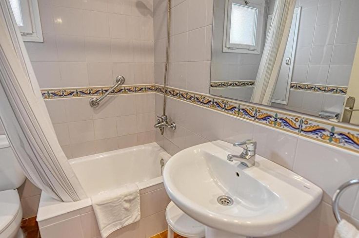 Apartament 1 dormitori amb Wifi i jardí a Calella de Palafrugell - Lloguer Vacacional - Turístic