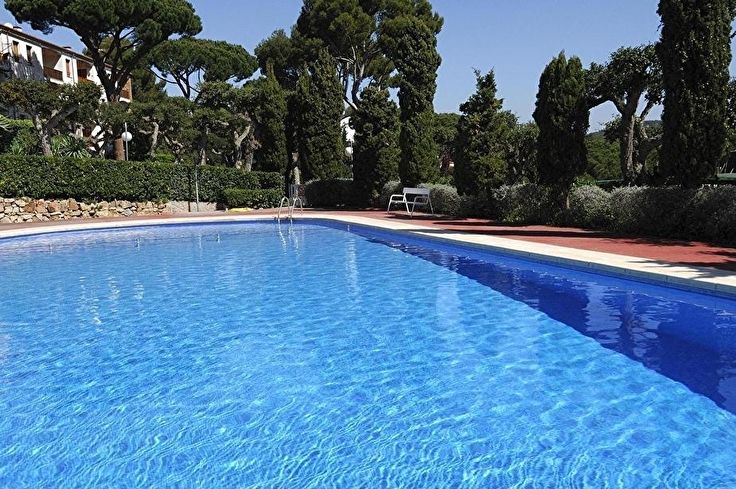 Apartament 2 dormitoris amb Piscina, Vistes al mar, Wifi, Pàrquing i jardí a Calella de Palafrugell - Lloguer Vacacional - Turístic