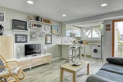 Appartement avec Piscine, Vues à la mer, Wifi, Parking et jardin à Calella de Palafrugell - Location Touristique