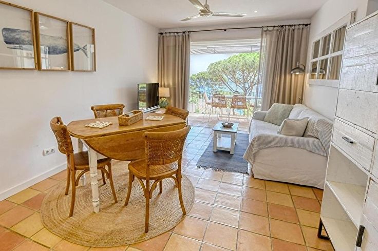Appartement 3 chambres avec Vues à la mer, Wifi et jardin à Calella de Palafrugell - Location Vacances - Touristique