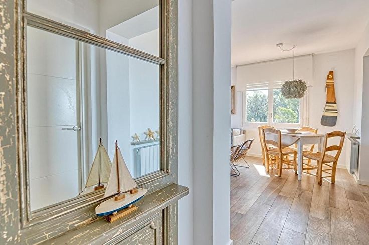 Appartement 2 chambres avec Piscine, Vues à la mer, Wifi, Parking et jardin à Calella de Palafrugell - Location Vacances - Touristique