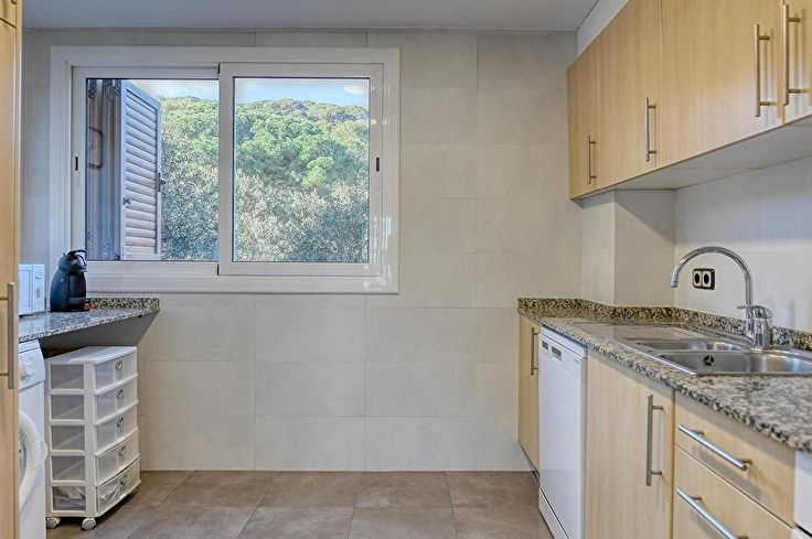 Appartement 2 chambres avec Piscine, Vues à la mer, Wifi, Parking et jardin à Calella de Palafrugell - Location Vacances - Touristique