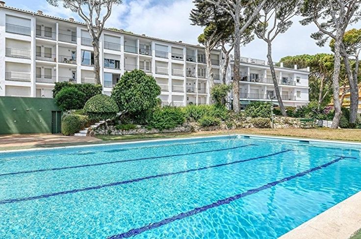 Appartement 2 chambres avec Piscine, Vues à la mer, Wifi, Parking et jardin à Calella de Palafrugell - Location Vacances - Touristique
