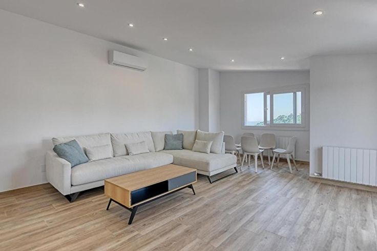 Appartement 3 chambres avec Piscine, Parking et jardin à Calella de Palafrugell - Location Saison